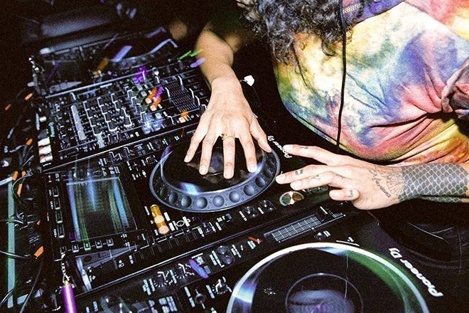 DJ’lerin %65’i performanslarında sevdikleri parçaları çalmadığını söylüyor