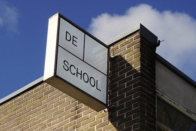 Amsterdam'ın ünlü kulübü De School kapanıyor