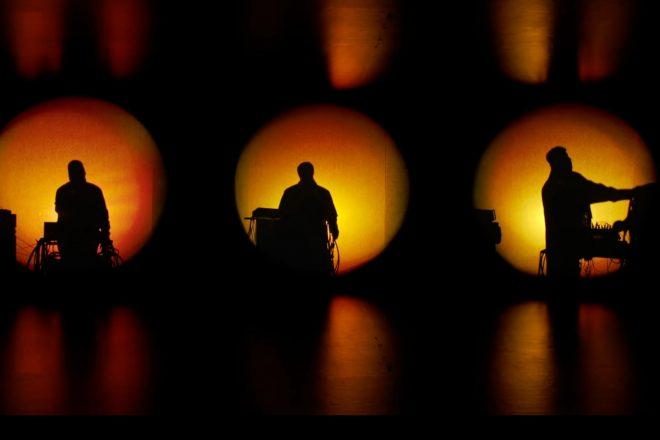 Swedish House Mafia yeni albümünden parçaları The Tonight Show’da çaldı