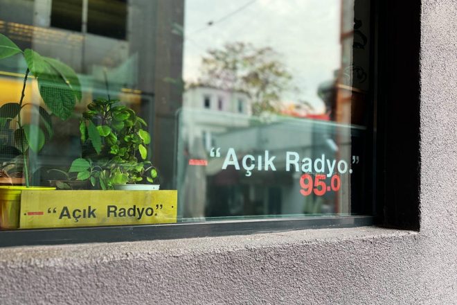 RTÜK, Açık Radyo’nun lisansını hukuki süreci beklemeden iptal etti