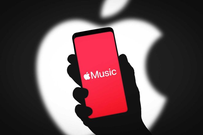 Mixmag Türkiye’nin Apple Music küratör sayfası ilk çalma listeleriyle yayında