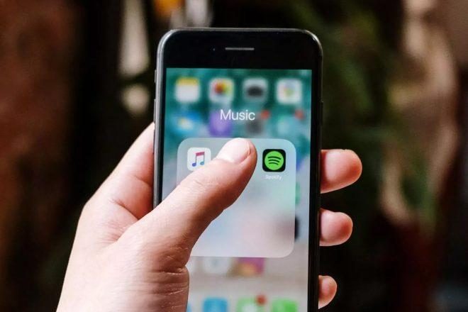 Spotify çalma listeleri artık Apple Music‘e taşınabilecek