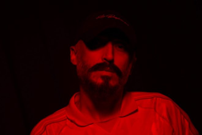Frekans: Coskun Karaca
