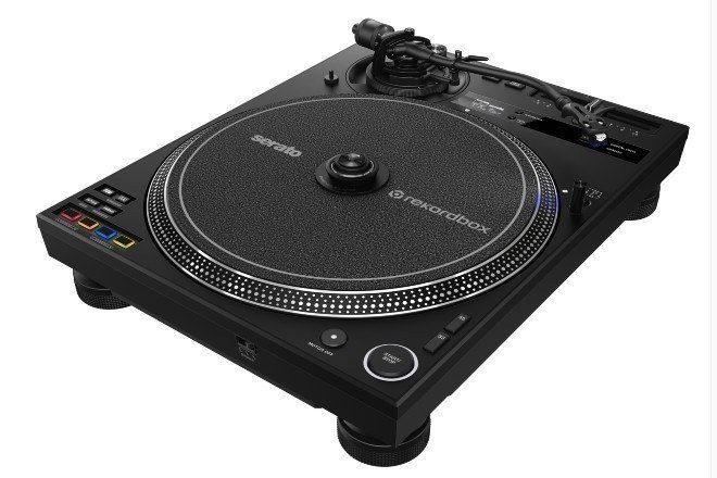 Pioneer DJ dijital-analog hibrit turntable modelini tanıttı: PLX-CRSS12