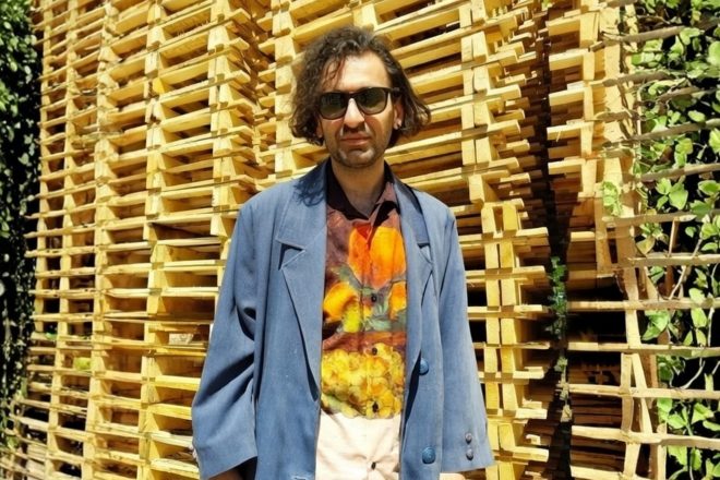 Sinan Kaya doğaçlama stüdyo kayıtlarını merkeze alan serisinin ikinci kaydını paylaştı