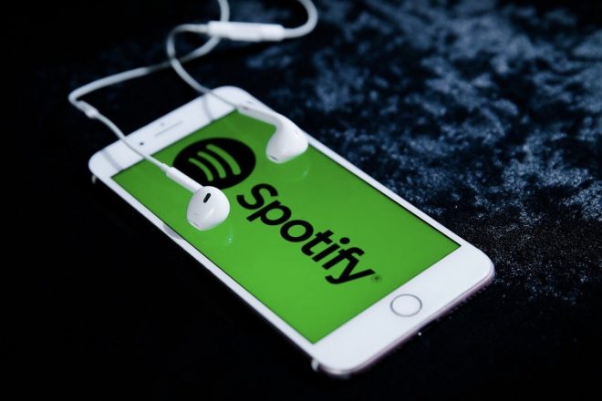 Spotify albümler ve parçalar için haftalık ‘en iyi 50’ listeleri oluşturmaya başladı