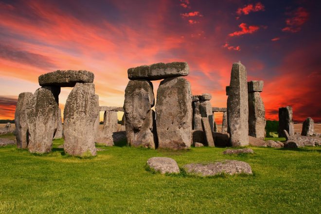 Yeni araştırmaya göre Stonehenge megalitleri sesin gücünü artırmak için inşa edildi