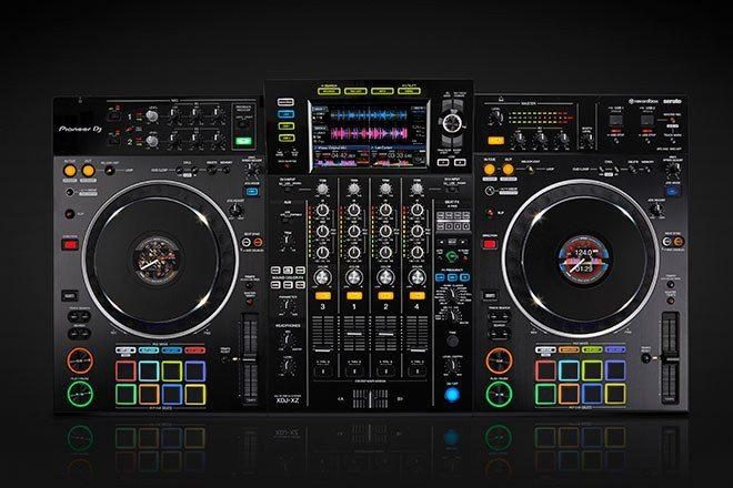 Pioneer DJ yeni "hepsi bir arada" amiral ürünü XDJ-XZ'i tanıttı